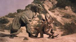 Кадр из фильма "Планета динозавров" - 2