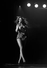 Кадр Beyoncé Live at Roseland: Elements of 4 (видео)