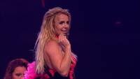 Кадр Britney Spears Live: The Femme Fatale Tour