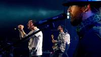 Кадр Linkin Park: Дорога к революции (живой концерт в Милтон Кейнз)