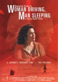 Постер Женщина за рулём, мужчина спит