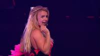 Кадр Britney Spears Live: The Femme Fatale Tour