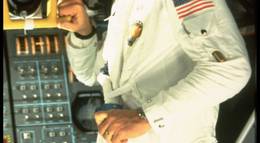 Кадр из фильма "Аполлон 13" - 1