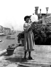 Кадр Peggy Guggenheim: Art Addict