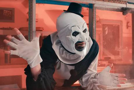 Клоун Арт готує різдвяну різанину у дуже моторошному трейлері третьої частини відомої слешер-франшизи "Жахливий"