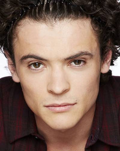 Jonny Labey фото