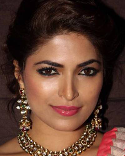 Parvathy Omanakuttan фото