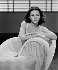 Кадр Calling Hedy Lamarr