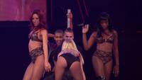 Кадр Britney Spears Live: The Femme Fatale Tour